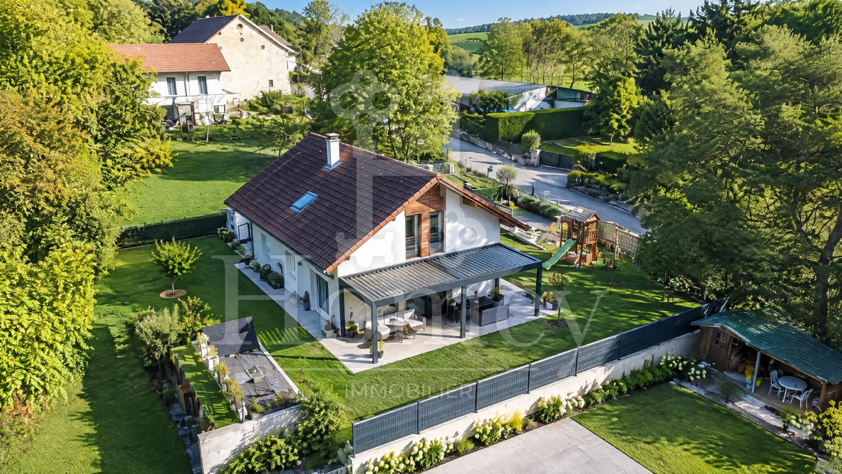Maison à vendre à Fillinges, 147 m², 5 pièces – photo 2 sur 18