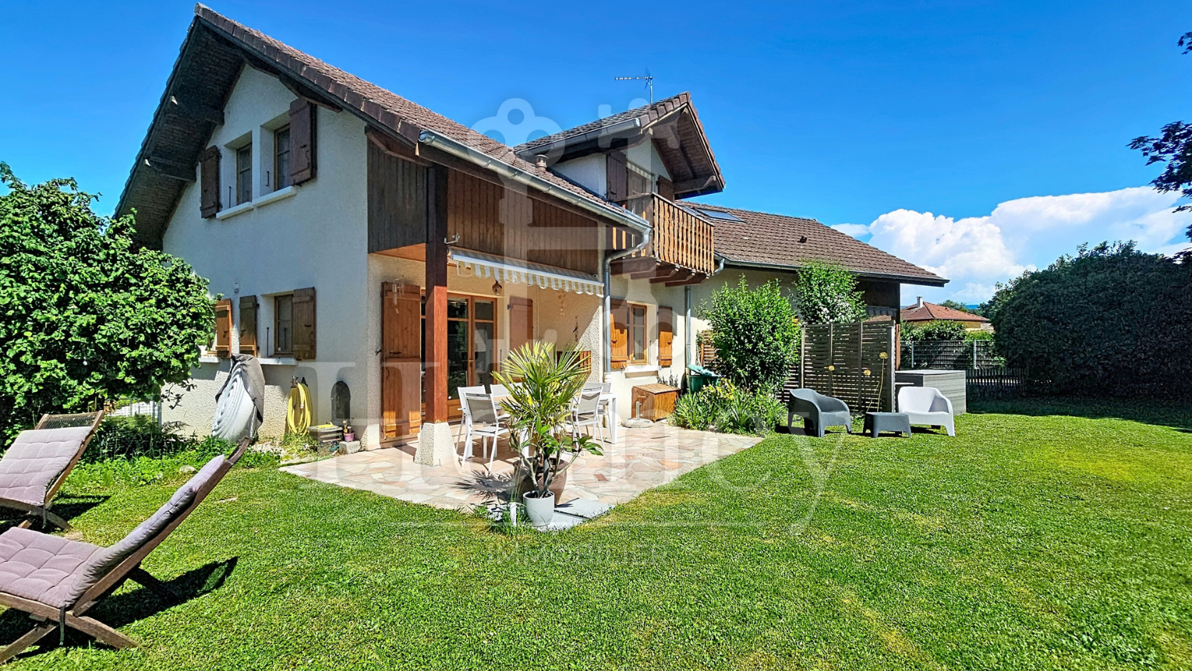 Maison à vendre à Viry, 187 m², 7 pièces – photo 1 sur 23